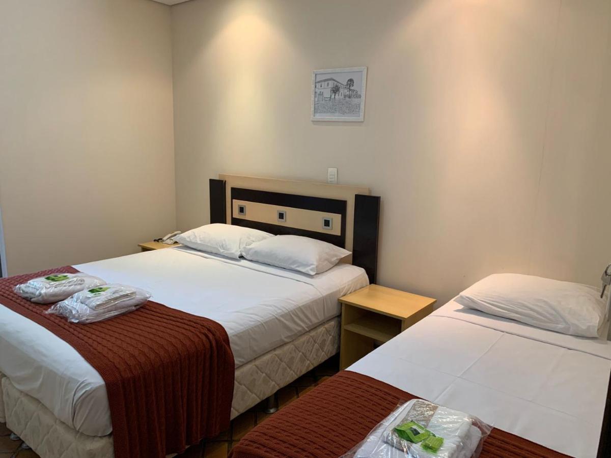 Hotel Tropeiro Da Lapa Lapa  Екстер'єр фото