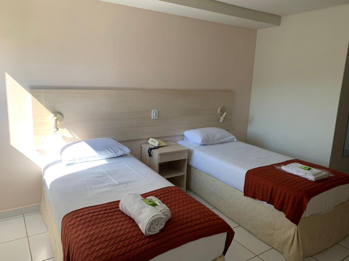 Hotel Tropeiro Da Lapa Lapa  Екстер'єр фото
